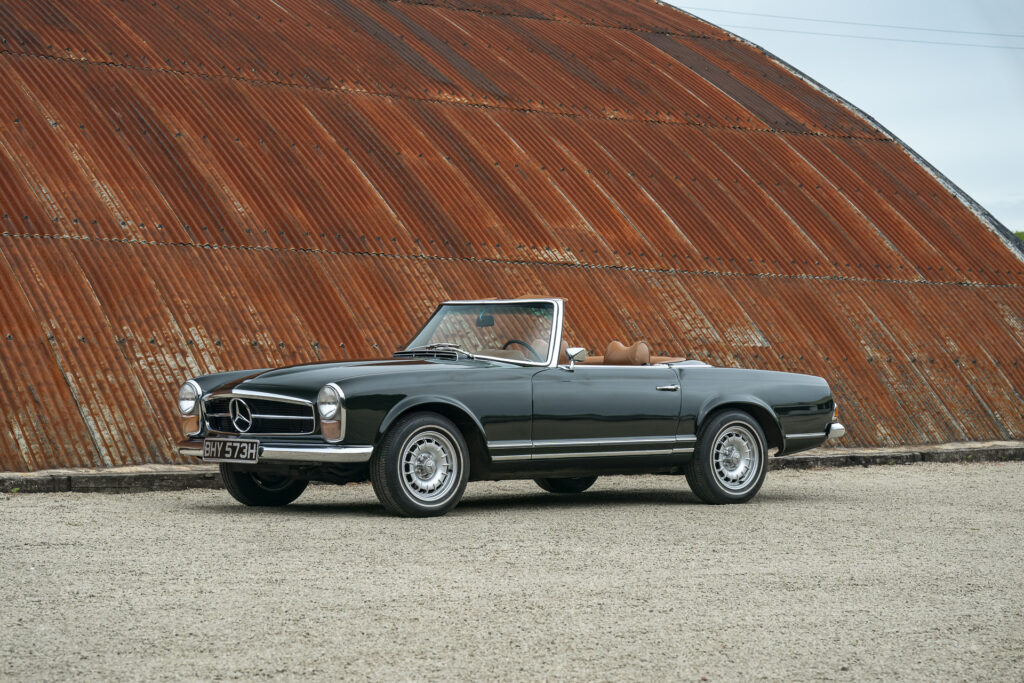 Mercedes-Benz 280SL Pagoda (1970) - for sale at The Classic Motor Hub