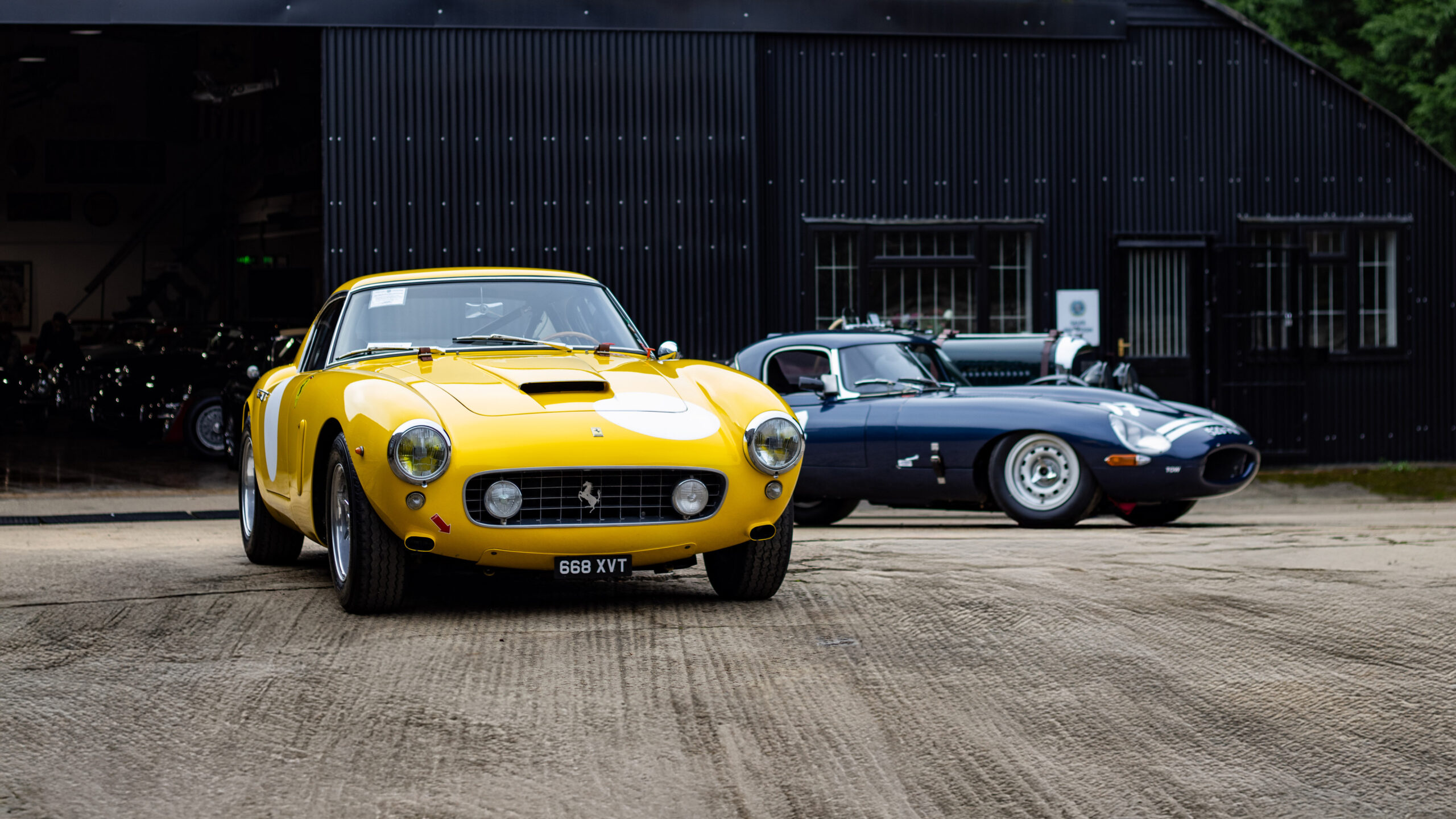 Ferrari 250 SWB and Jaguar E-type