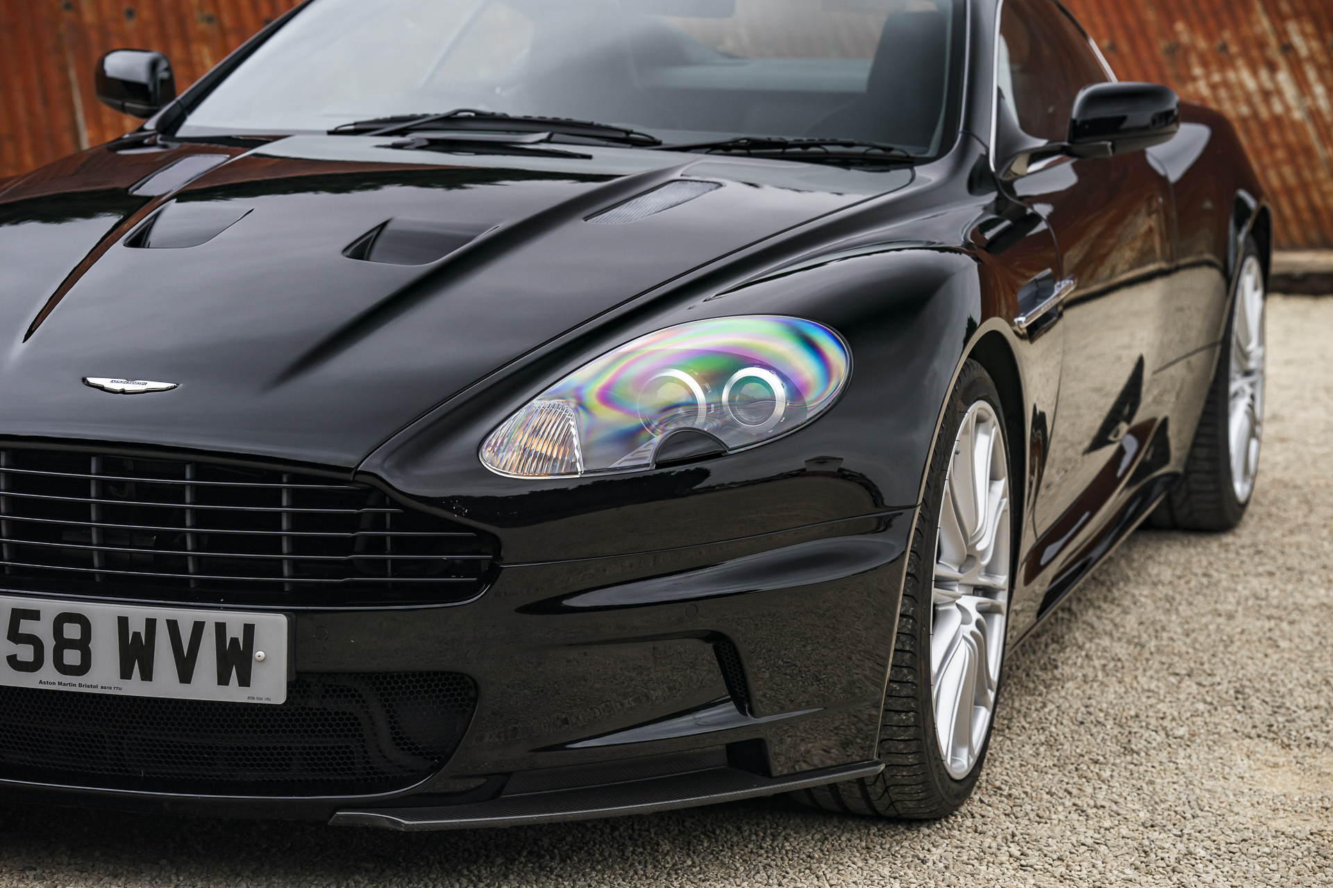 2008_Aston Martin_DBS-P15