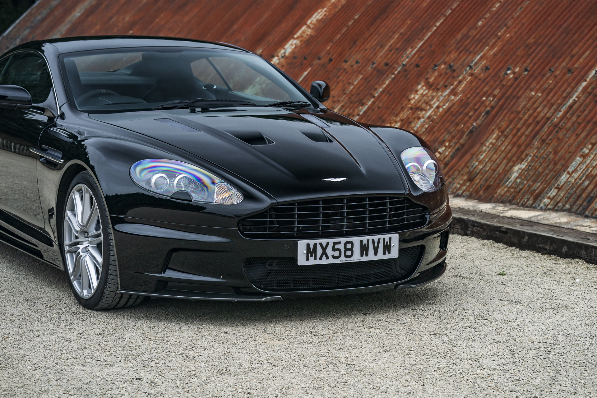 2008_Aston Martin_DBS-P19