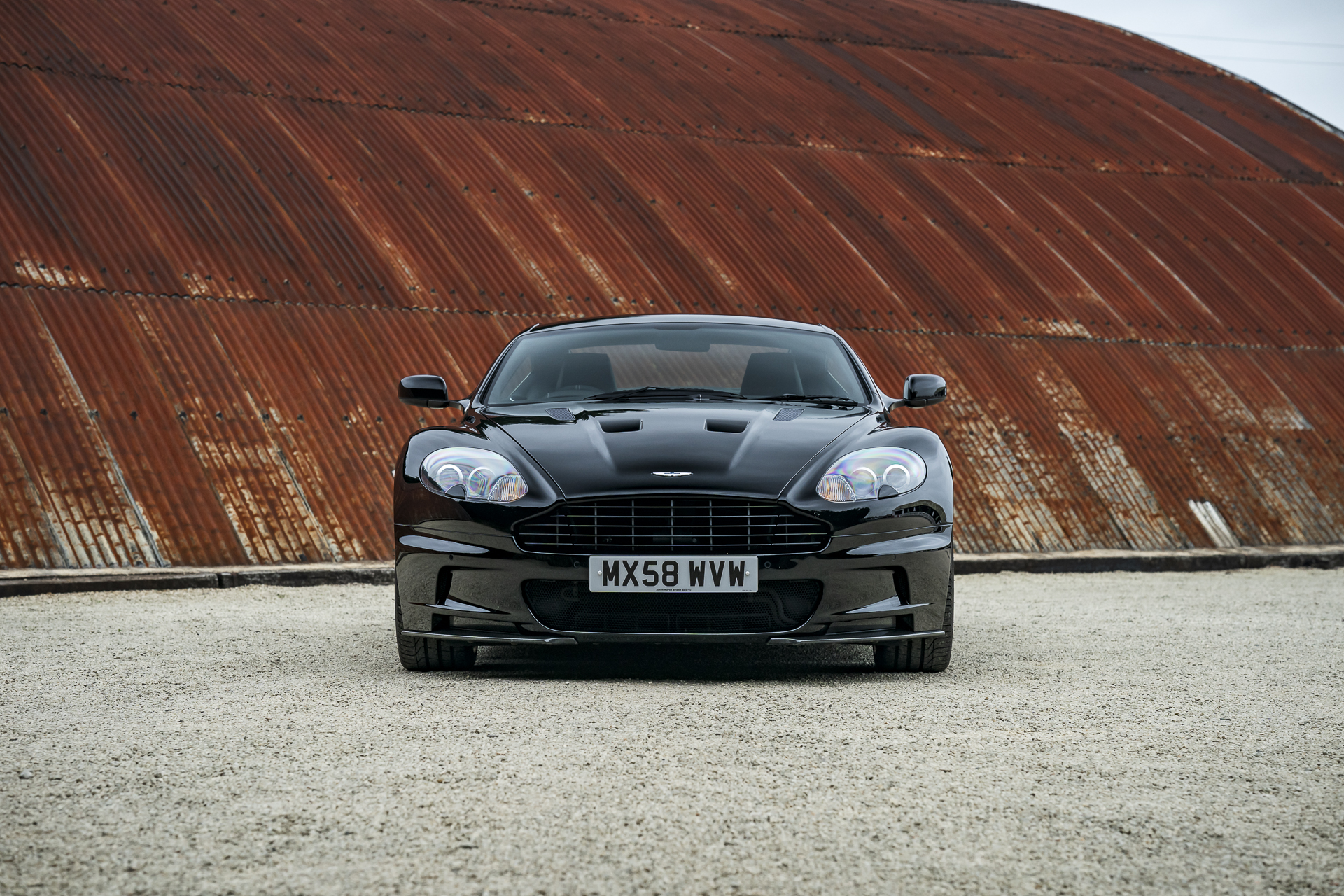 2008_Aston Martin_DBS-P4