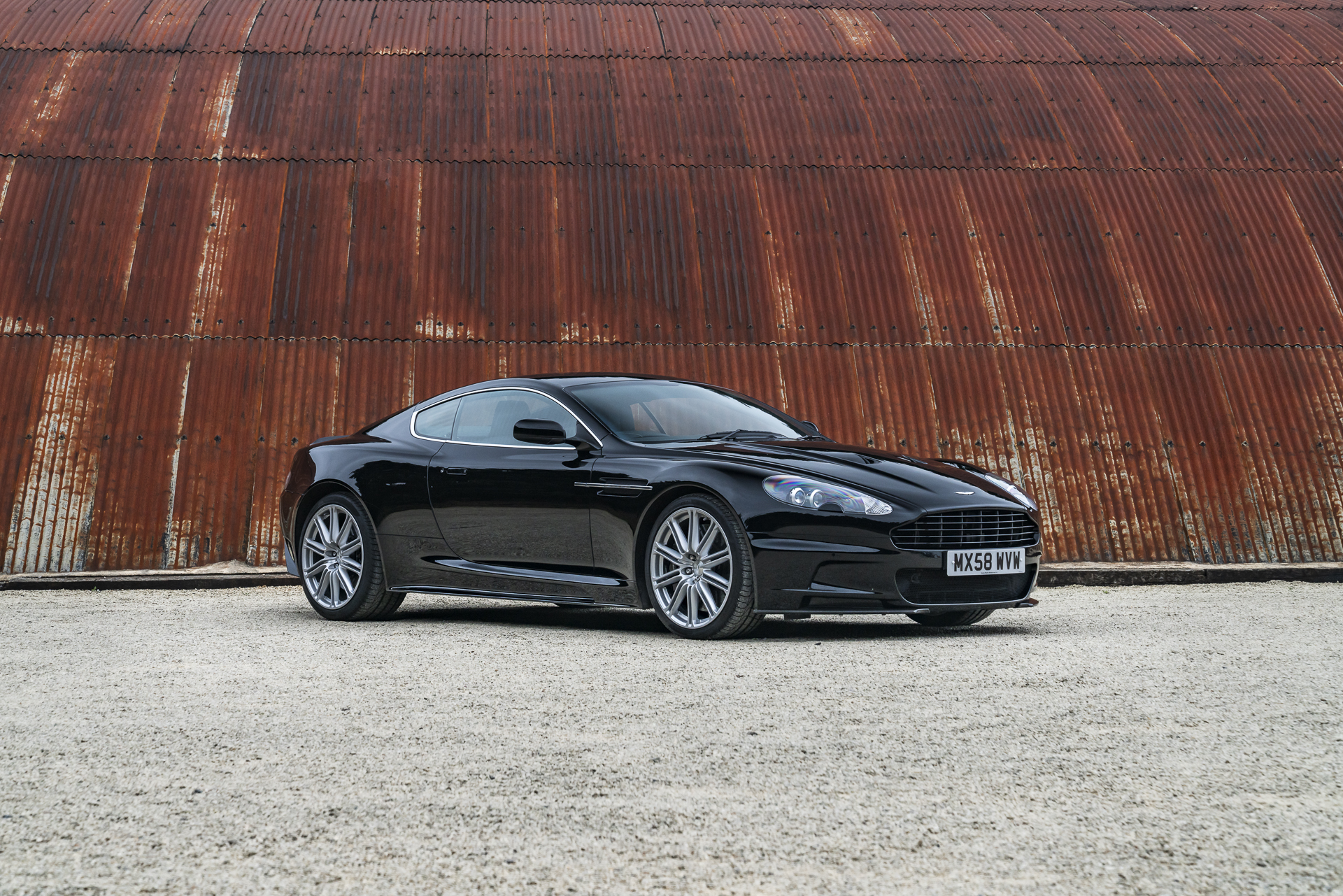 2008_Aston Martin_DBS-P6