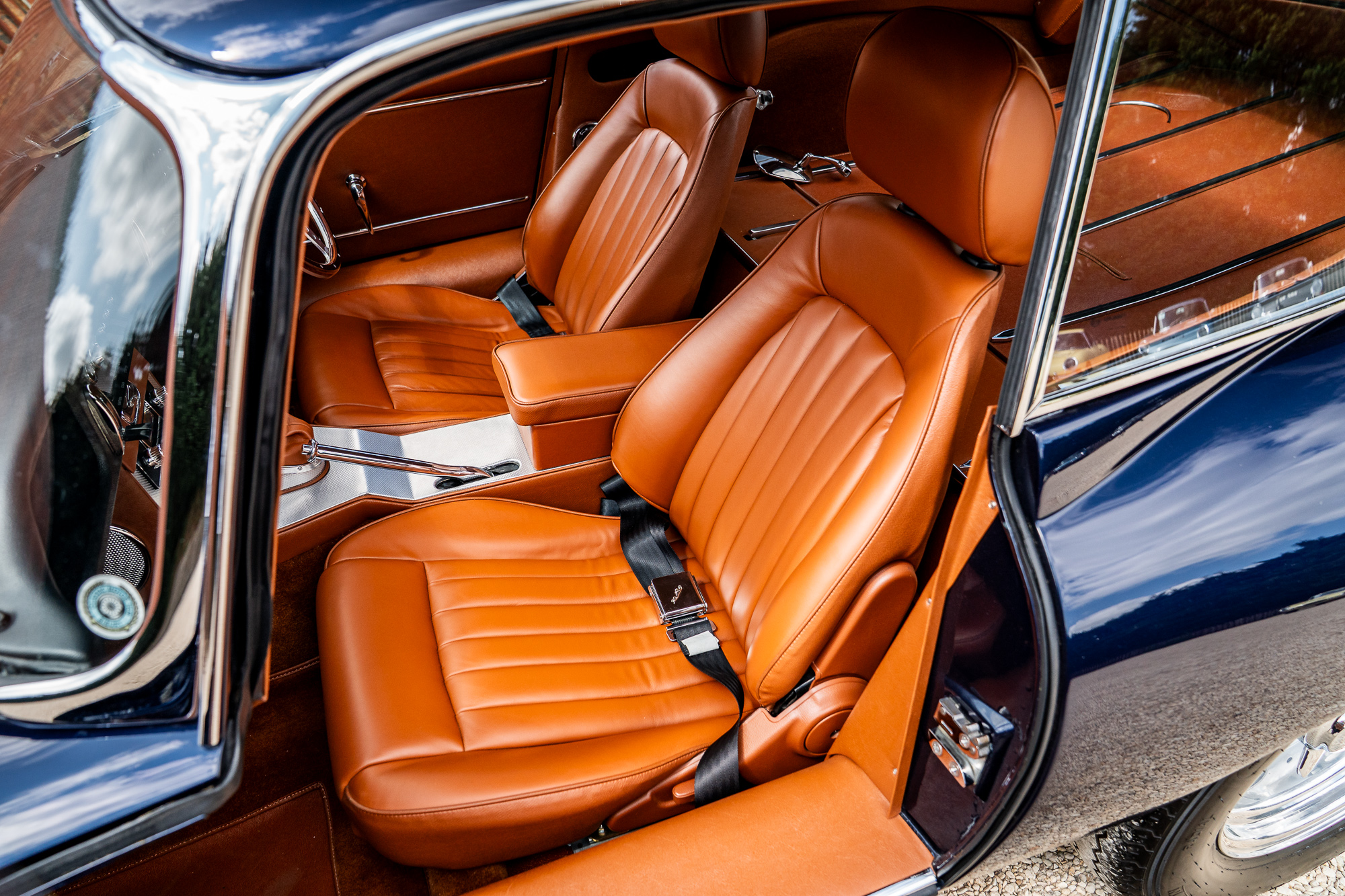Jaguar_Etype_Restomod-P32