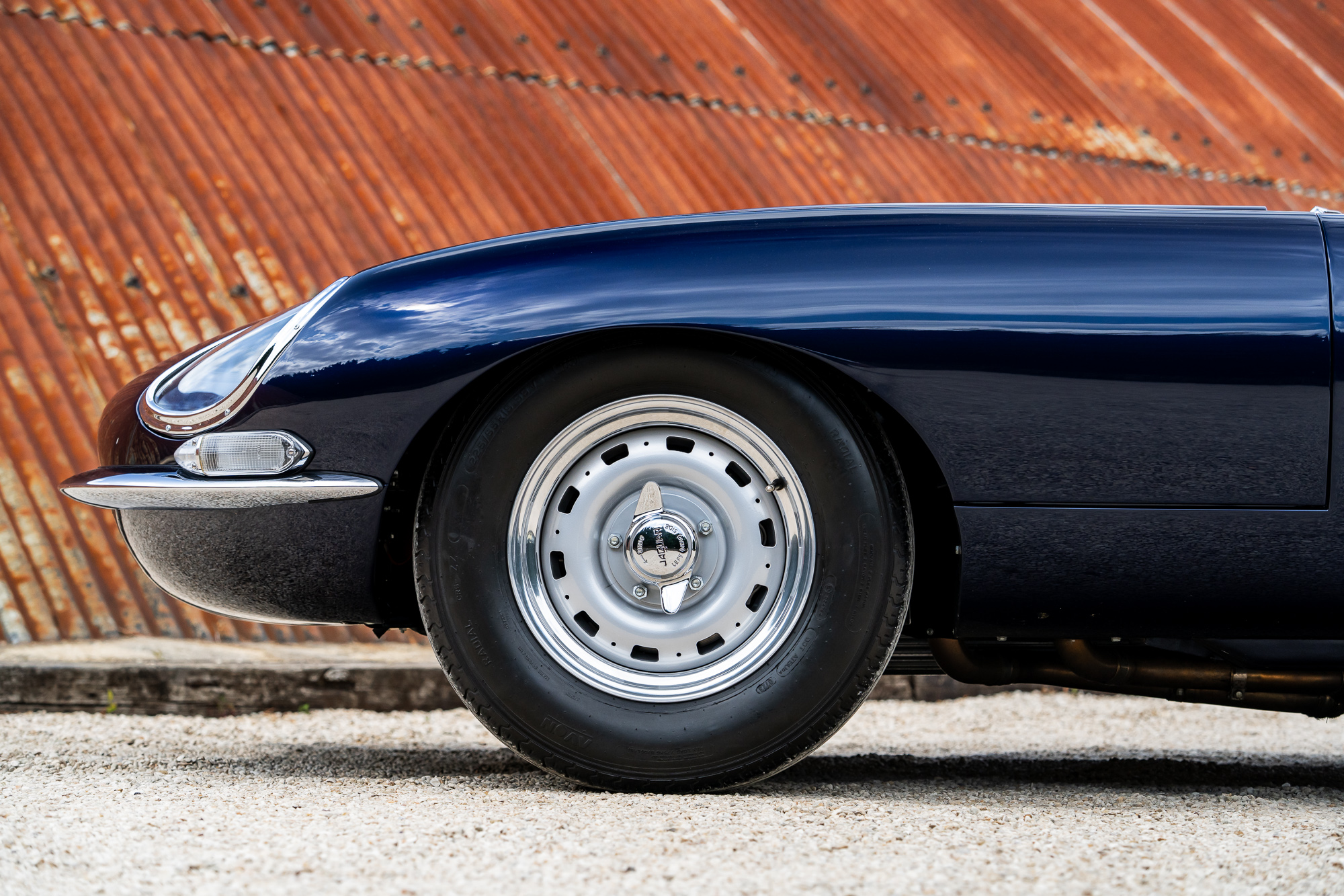 Jaguar_Etype_Restomod-P38