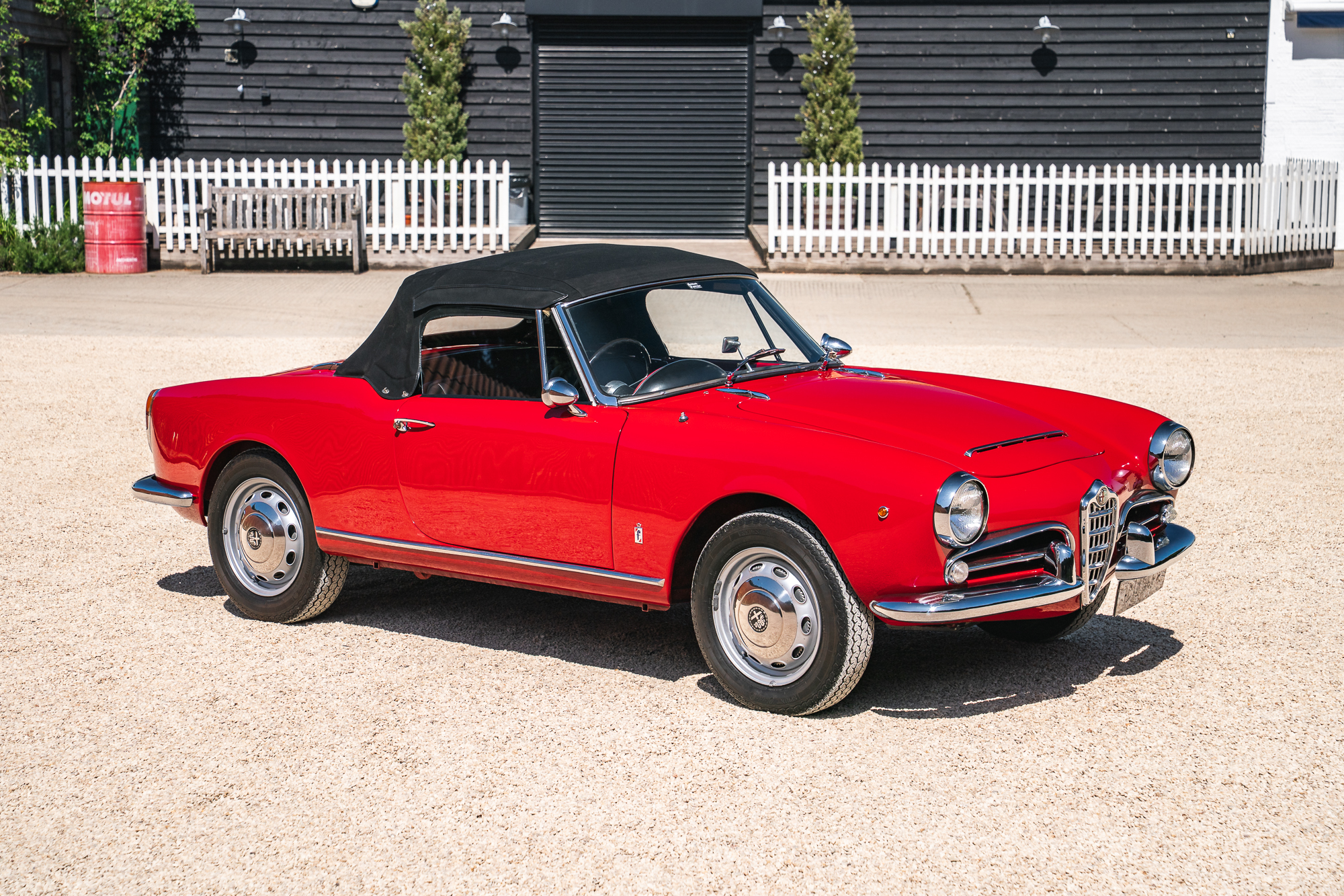 Alfa Romeo Giulia 1600 Spider-P10