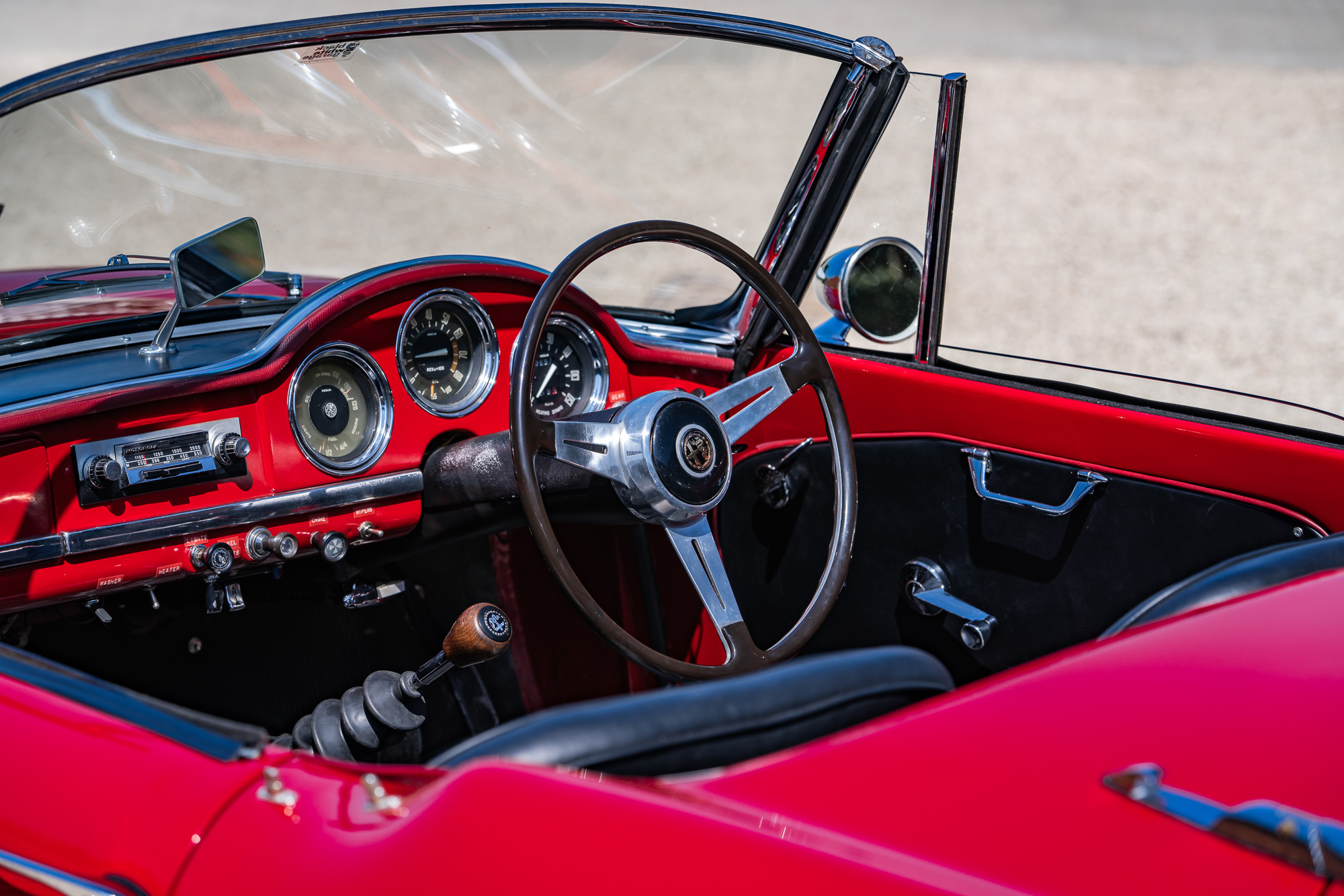 Alfa Romeo Giulia 1600 Spider-P27