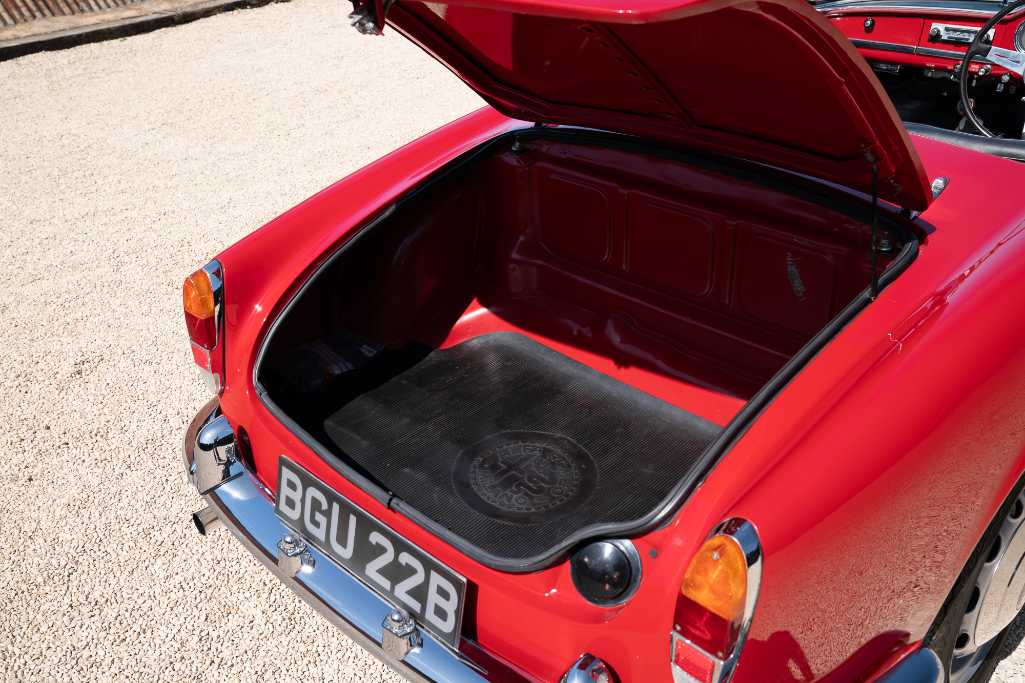 Alfa Romeo Giulia 1600 Spider-P34