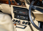 Aston Martin V8 Volante-P23