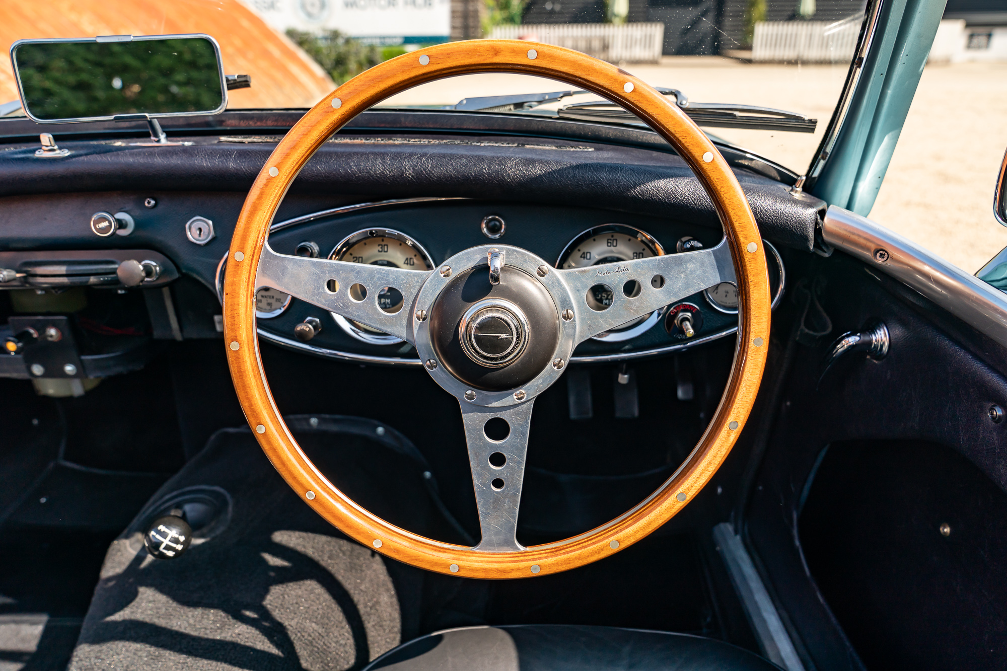 Austin-Healey_3000MKII-P26