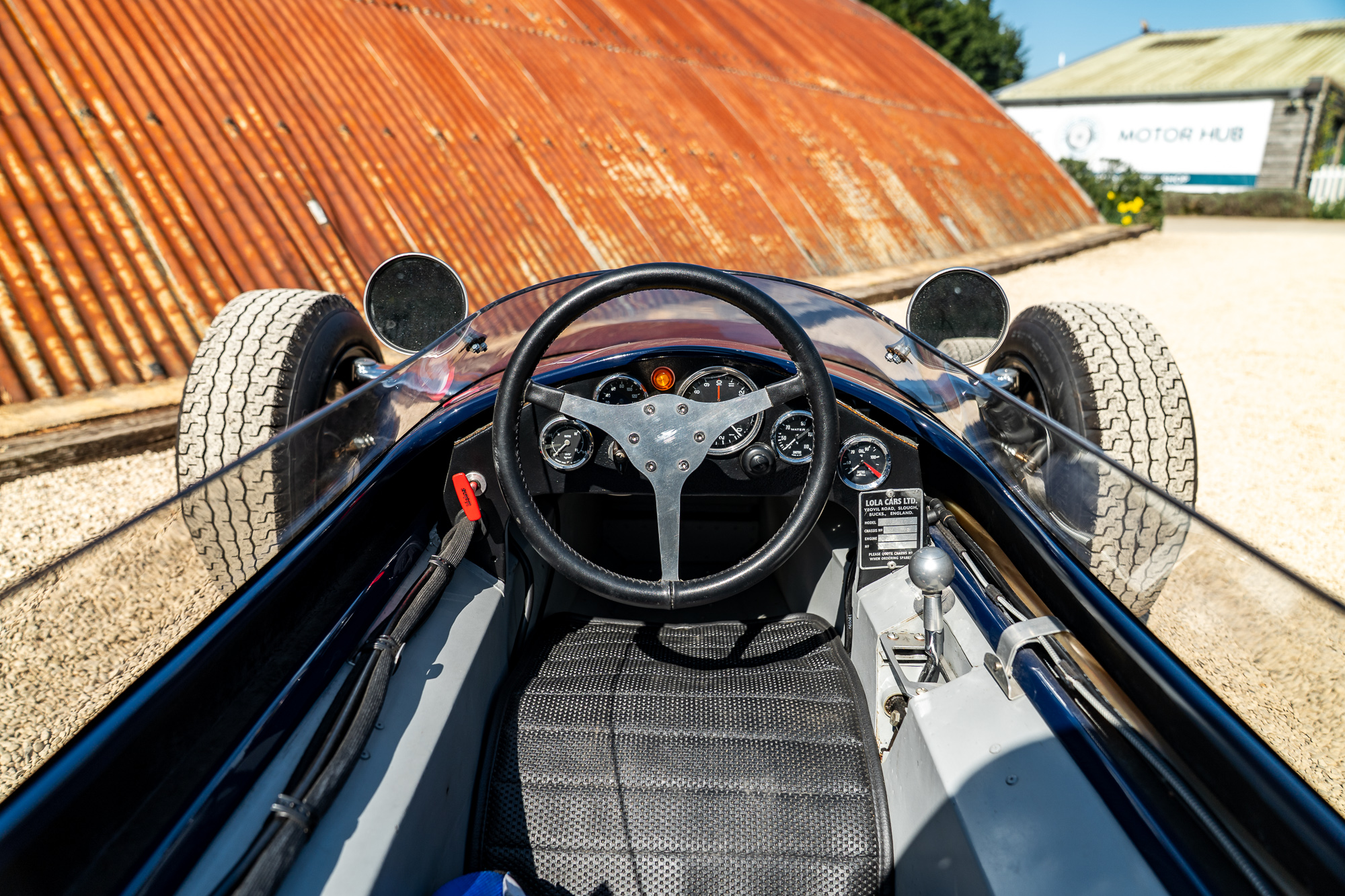 Lola T60 Formula 2-P32