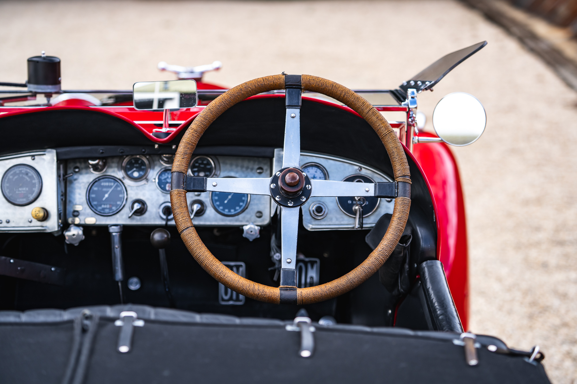 OM_665_Superba_interior-2