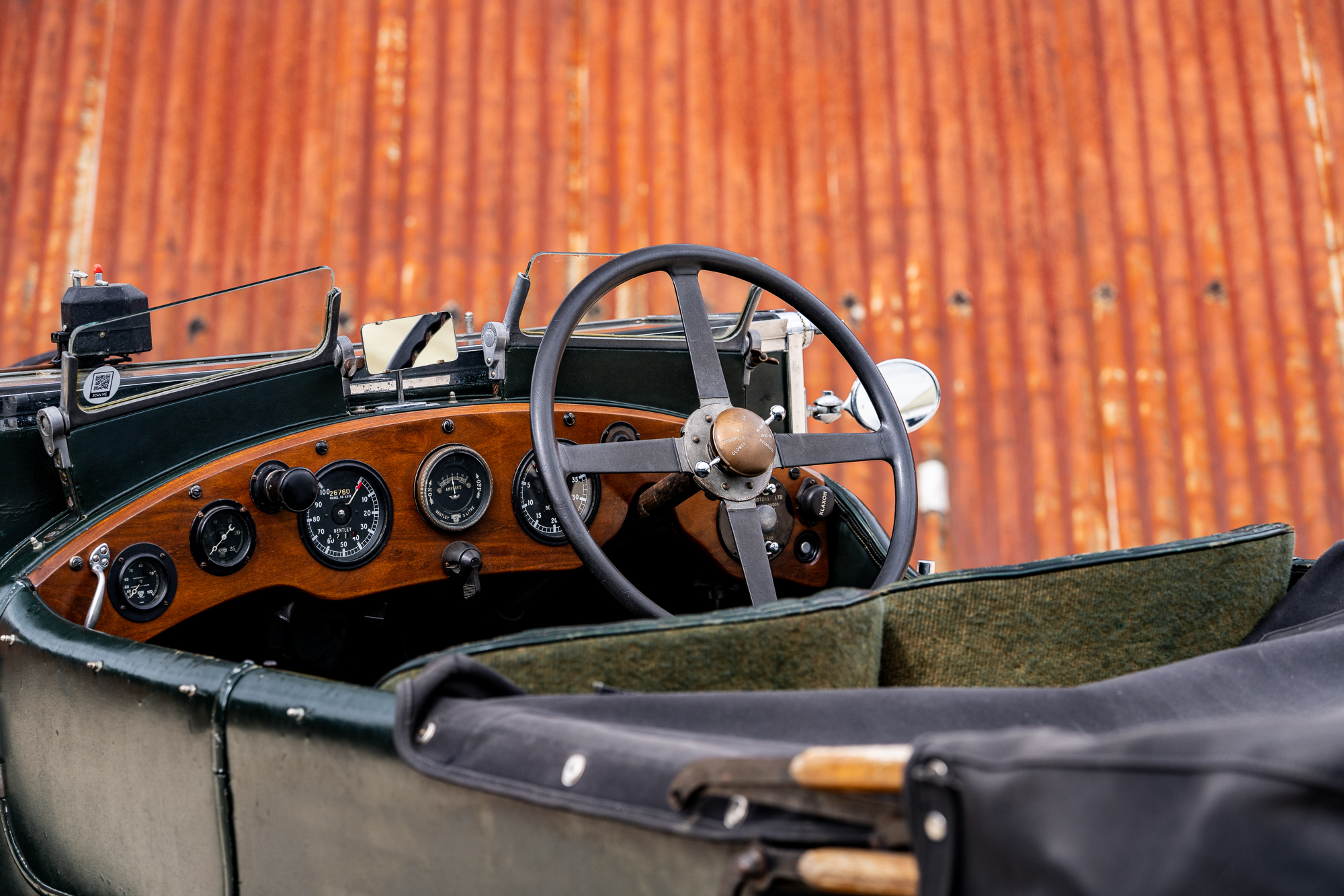 Bentley_3L-P26