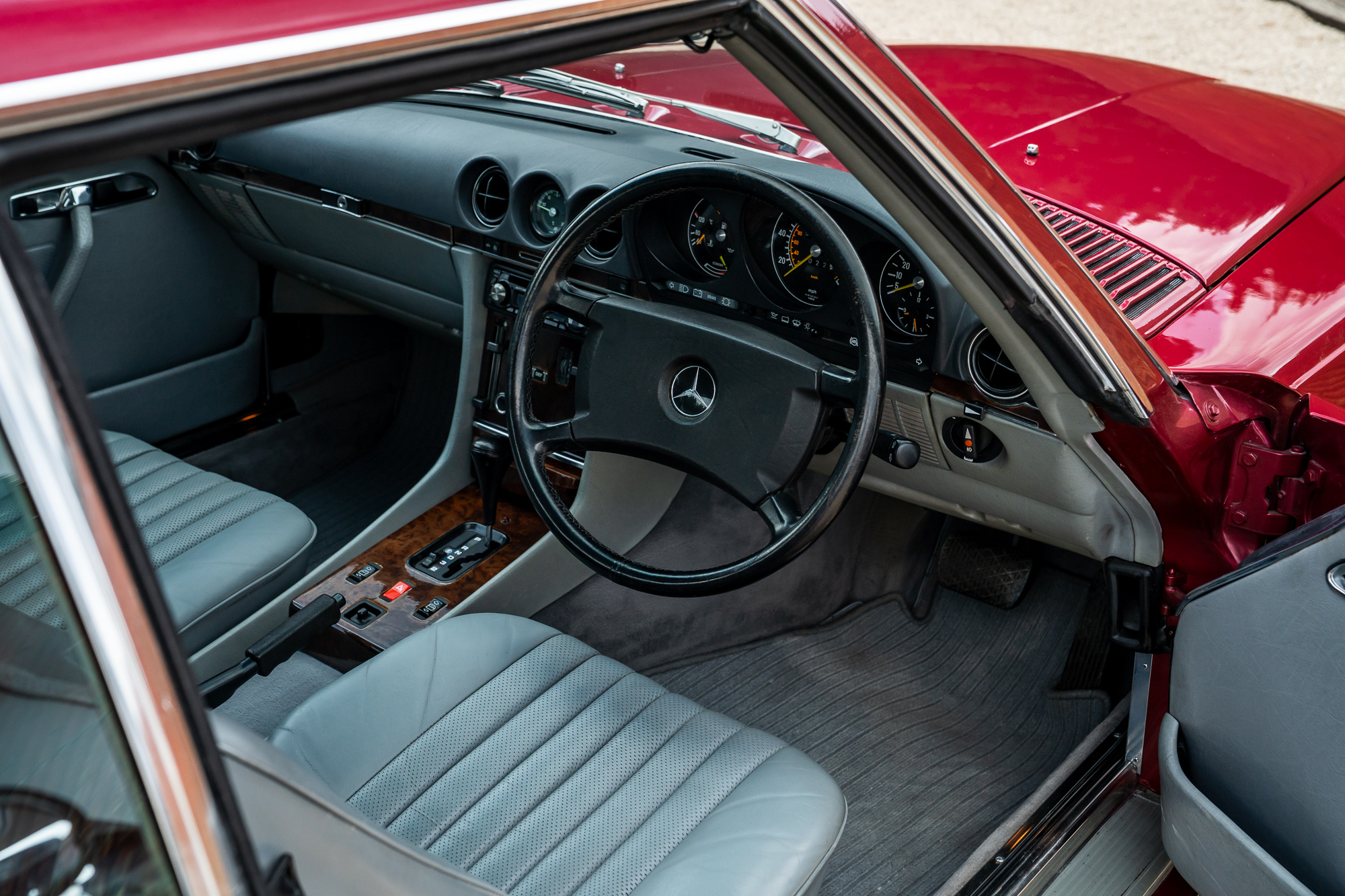 Mercedes SL-P22