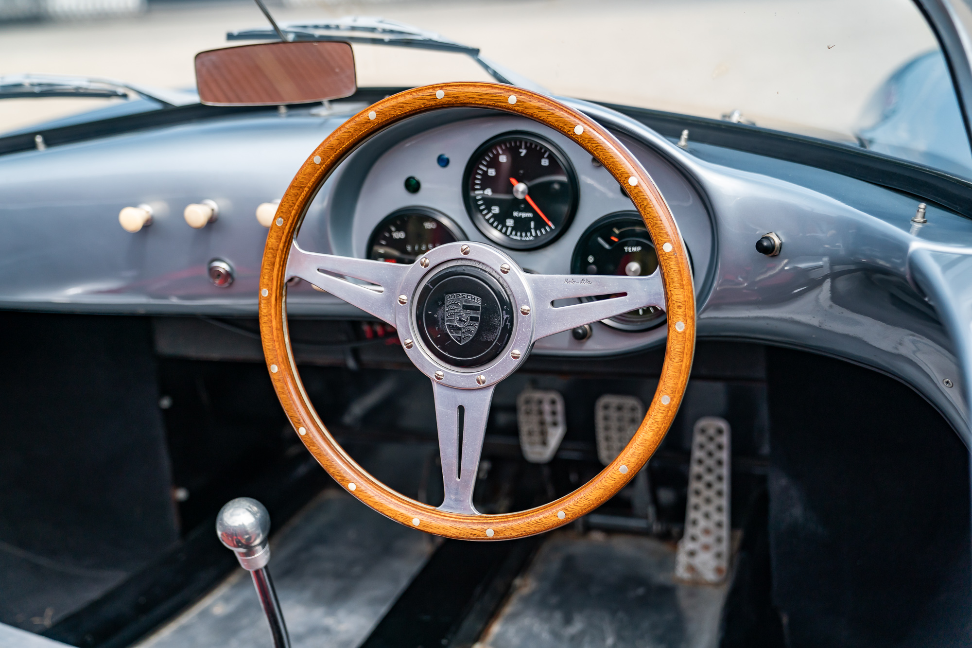 Porsche_Spyder-P21