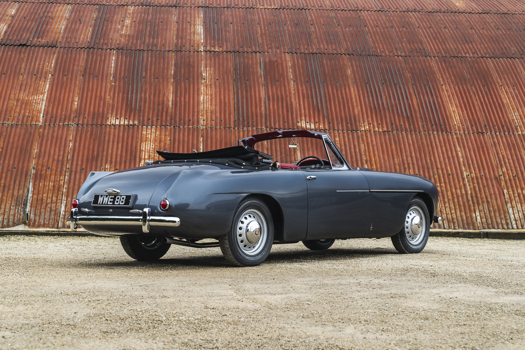 Bristol_405-P11