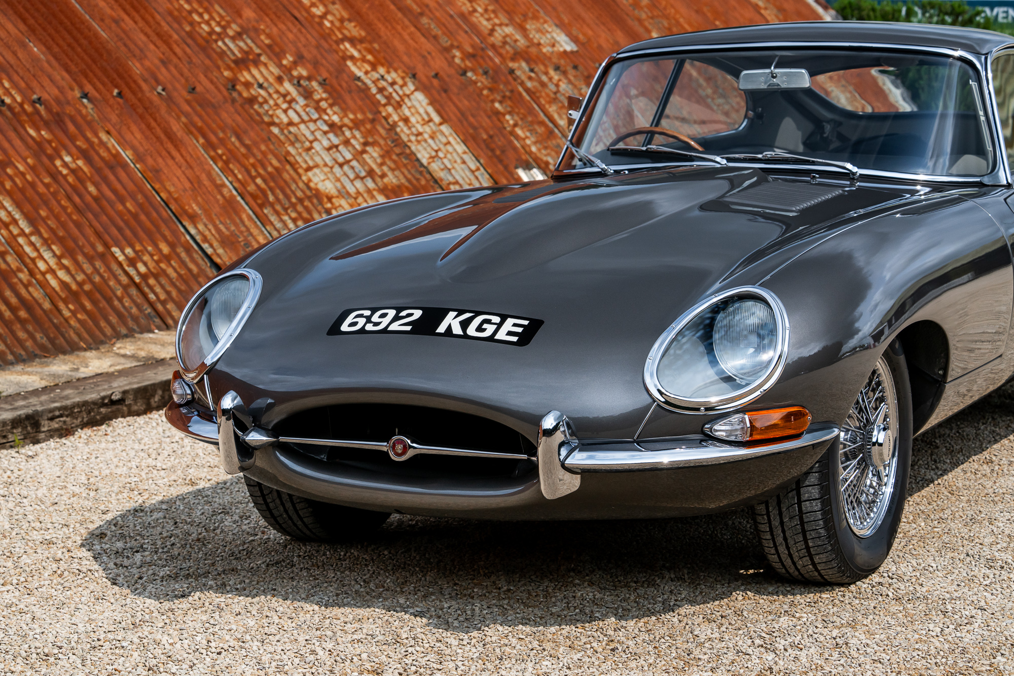 Jaguar E-Type_exterior-1