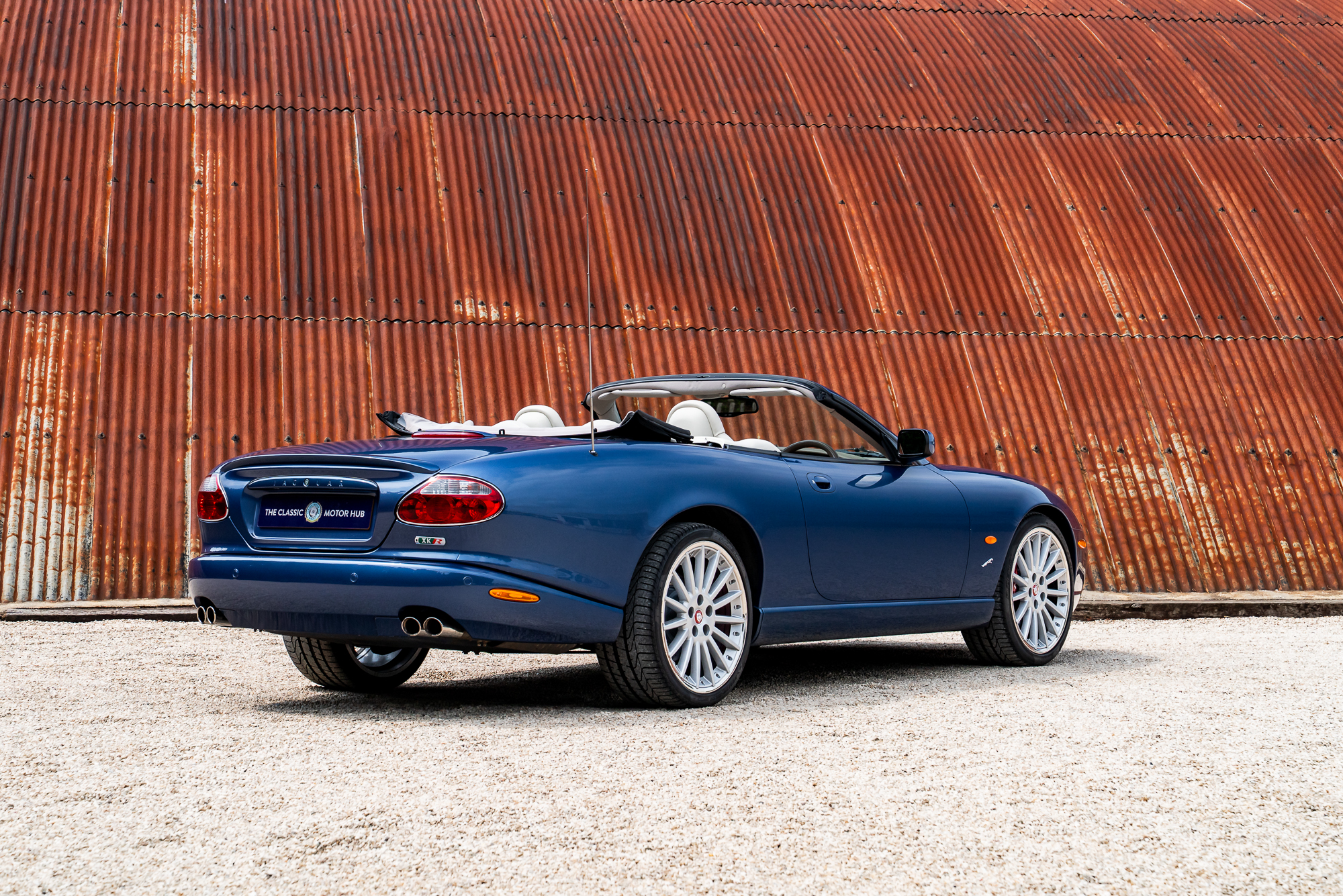 Jaguar XKR-P10