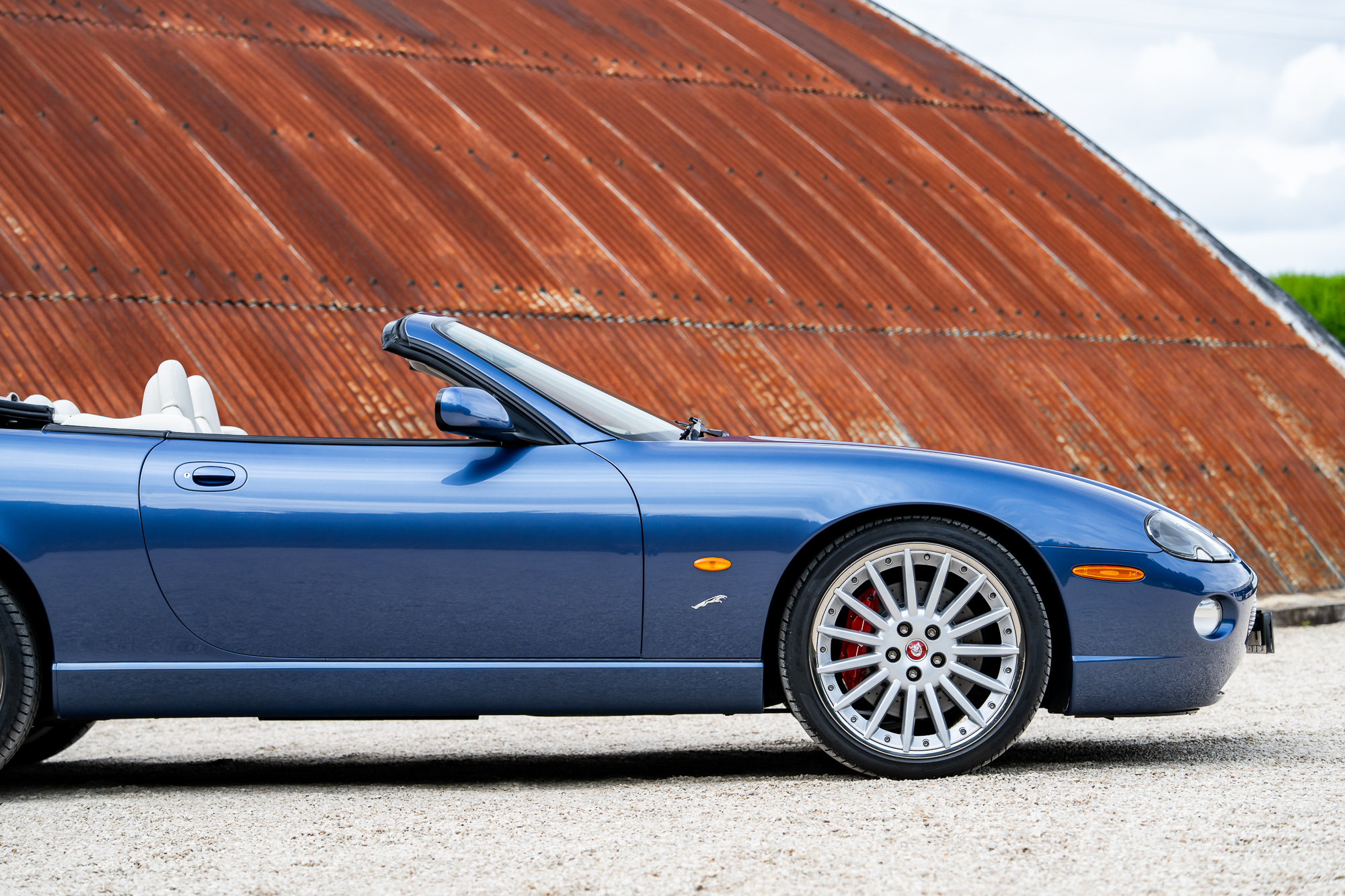 Jaguar XKR-P19