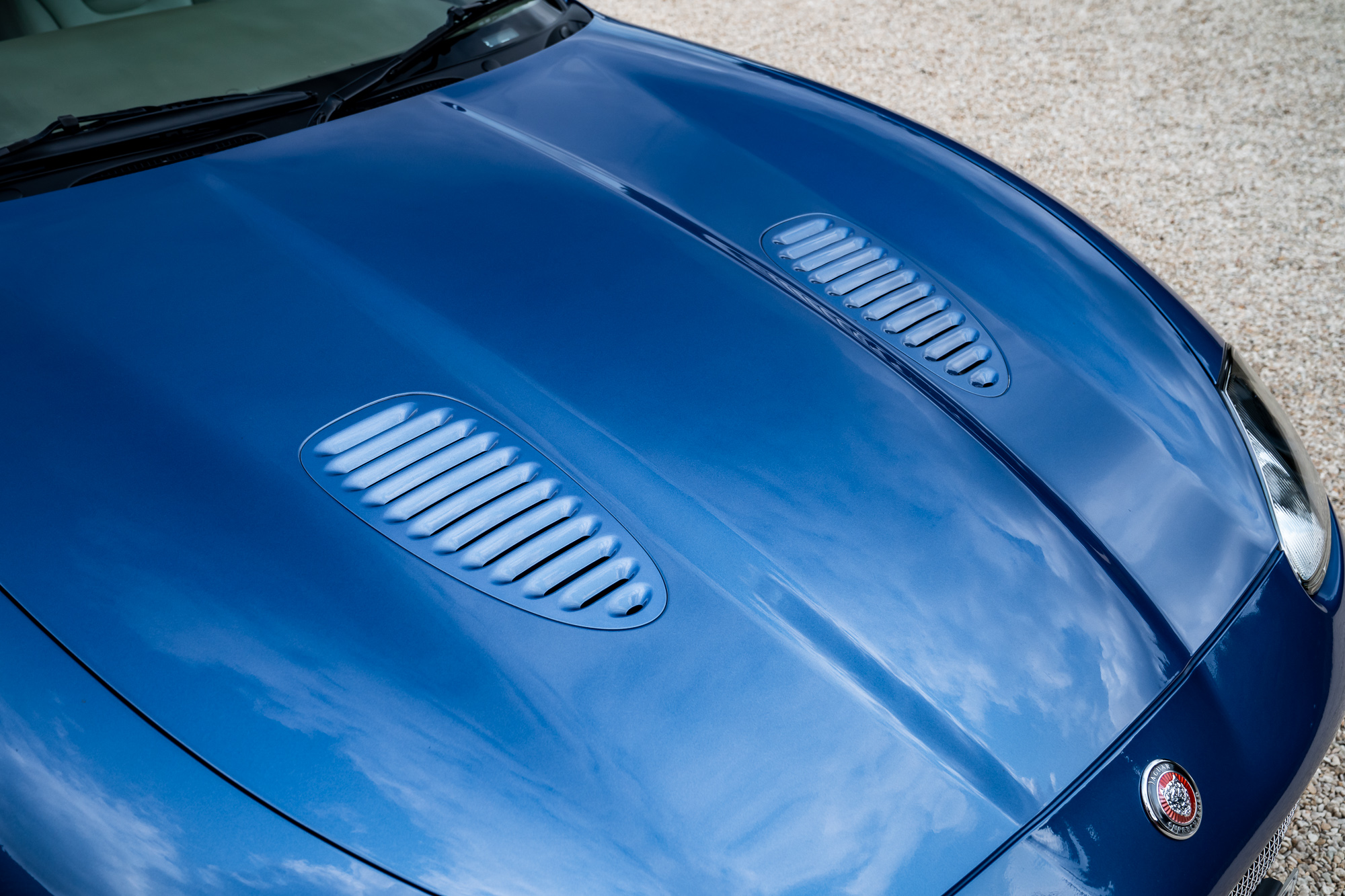 Jaguar XKR-P22