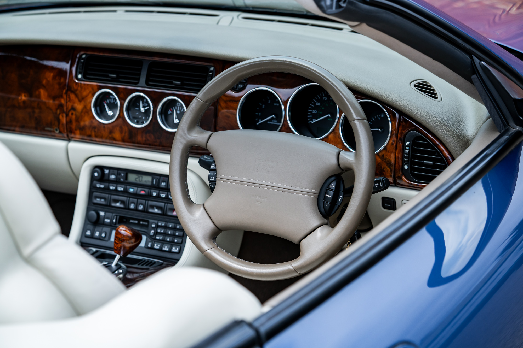 Jaguar XKR-P23