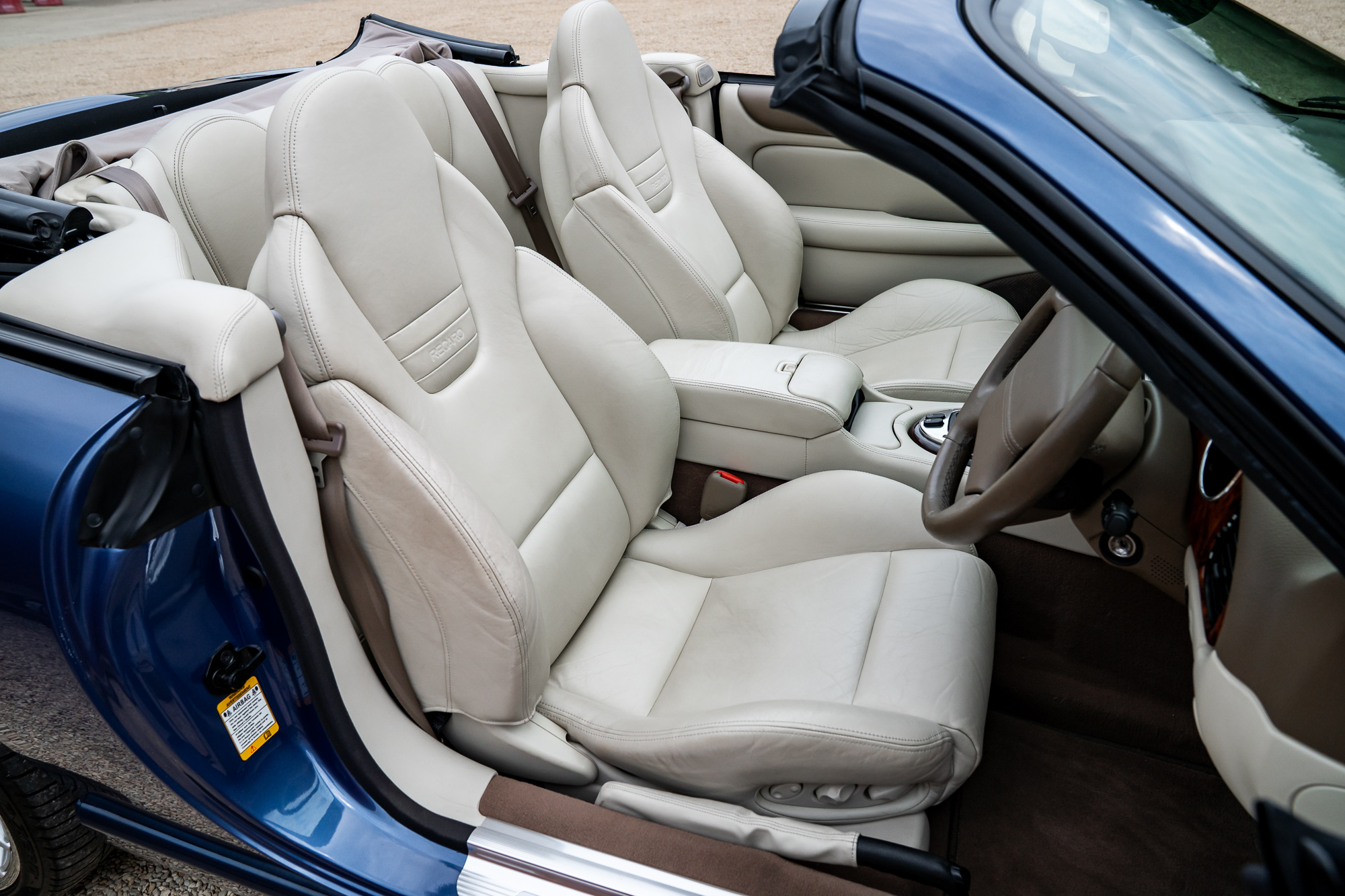 Jaguar XKR-P25