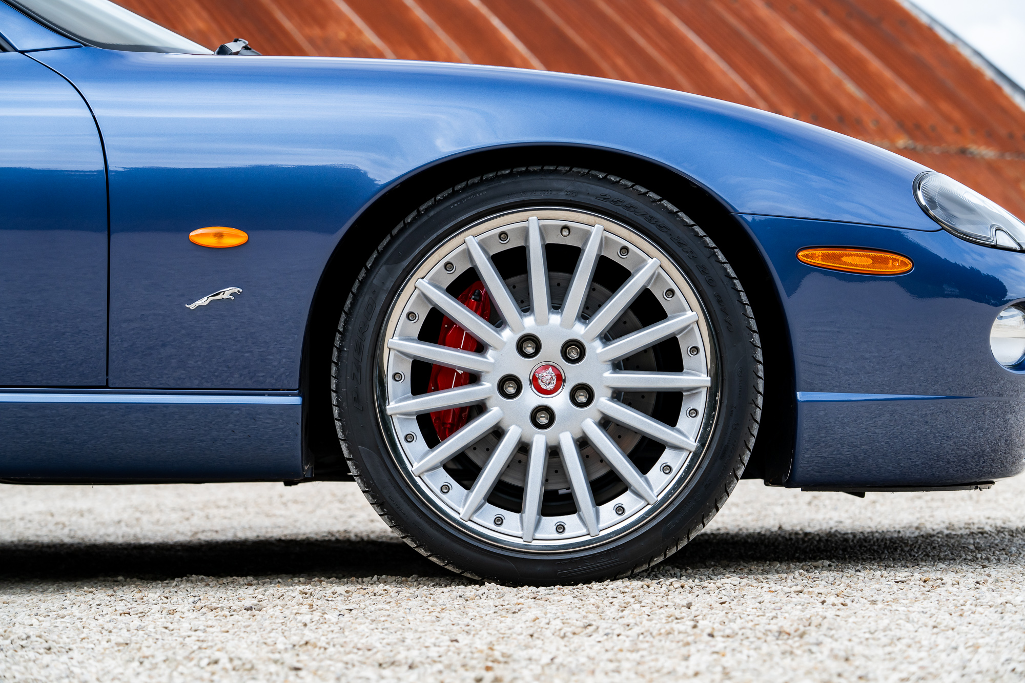 Jaguar XKR-P37