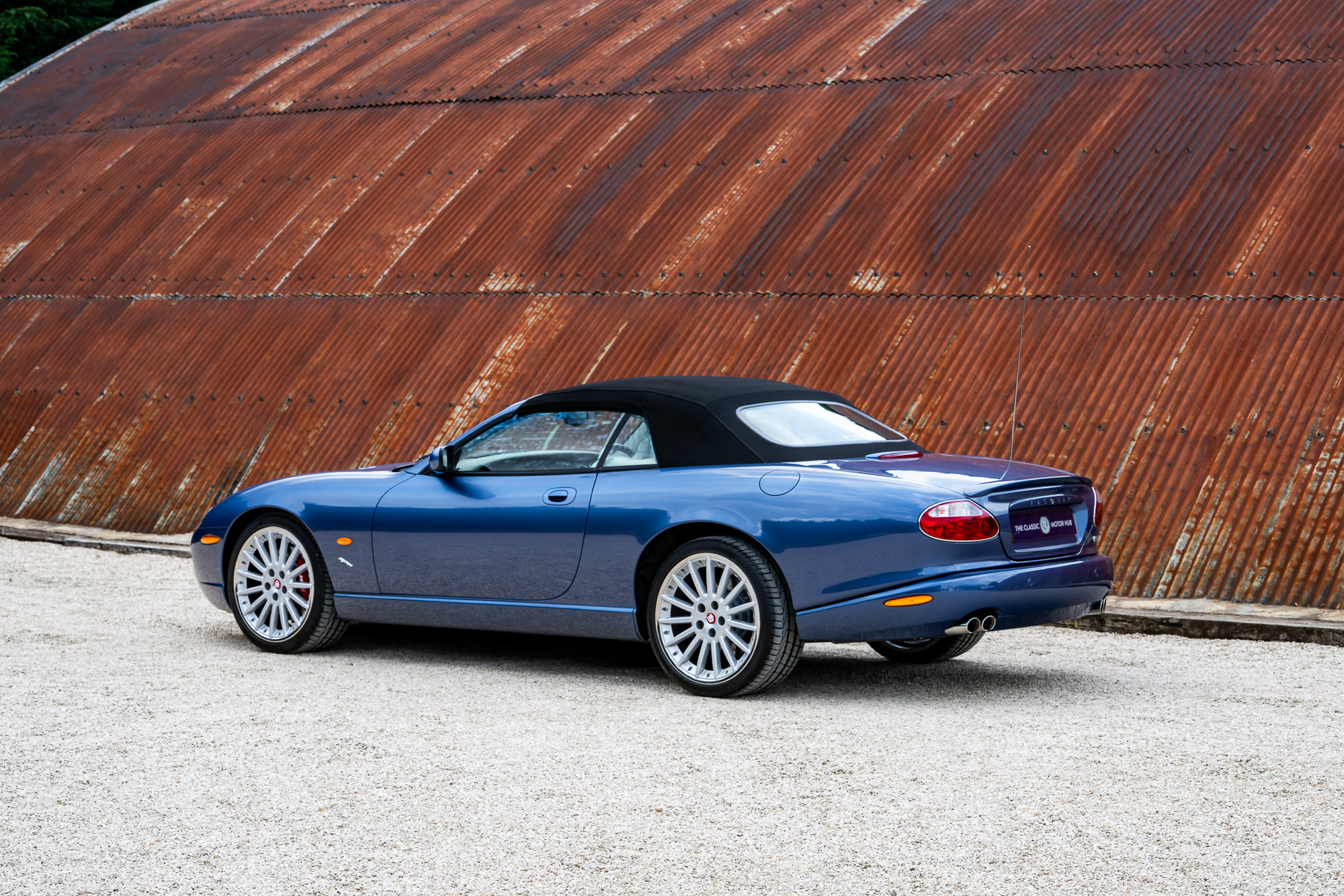 Jaguar XKR-P8