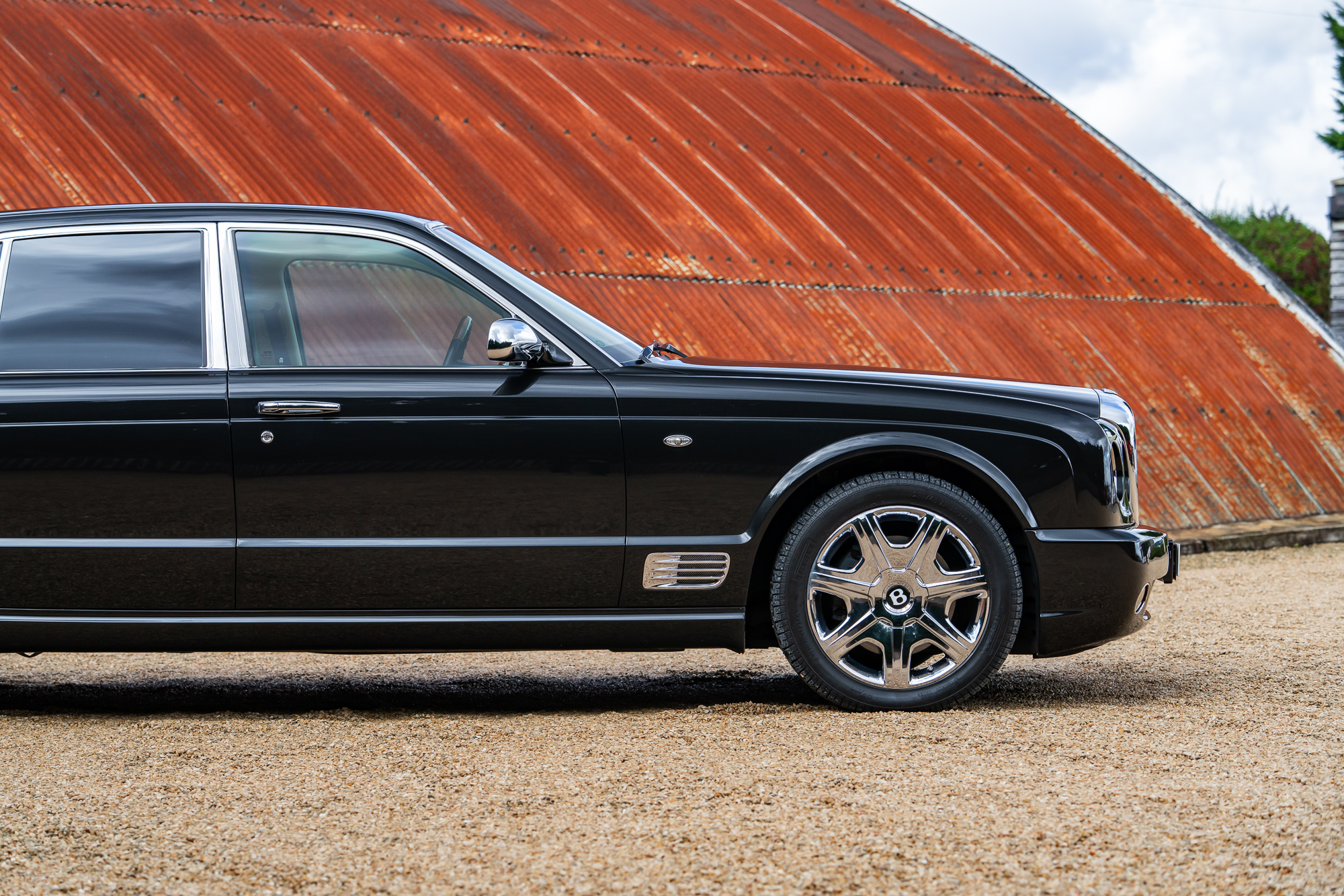 Bentley Arnage_exterior-16