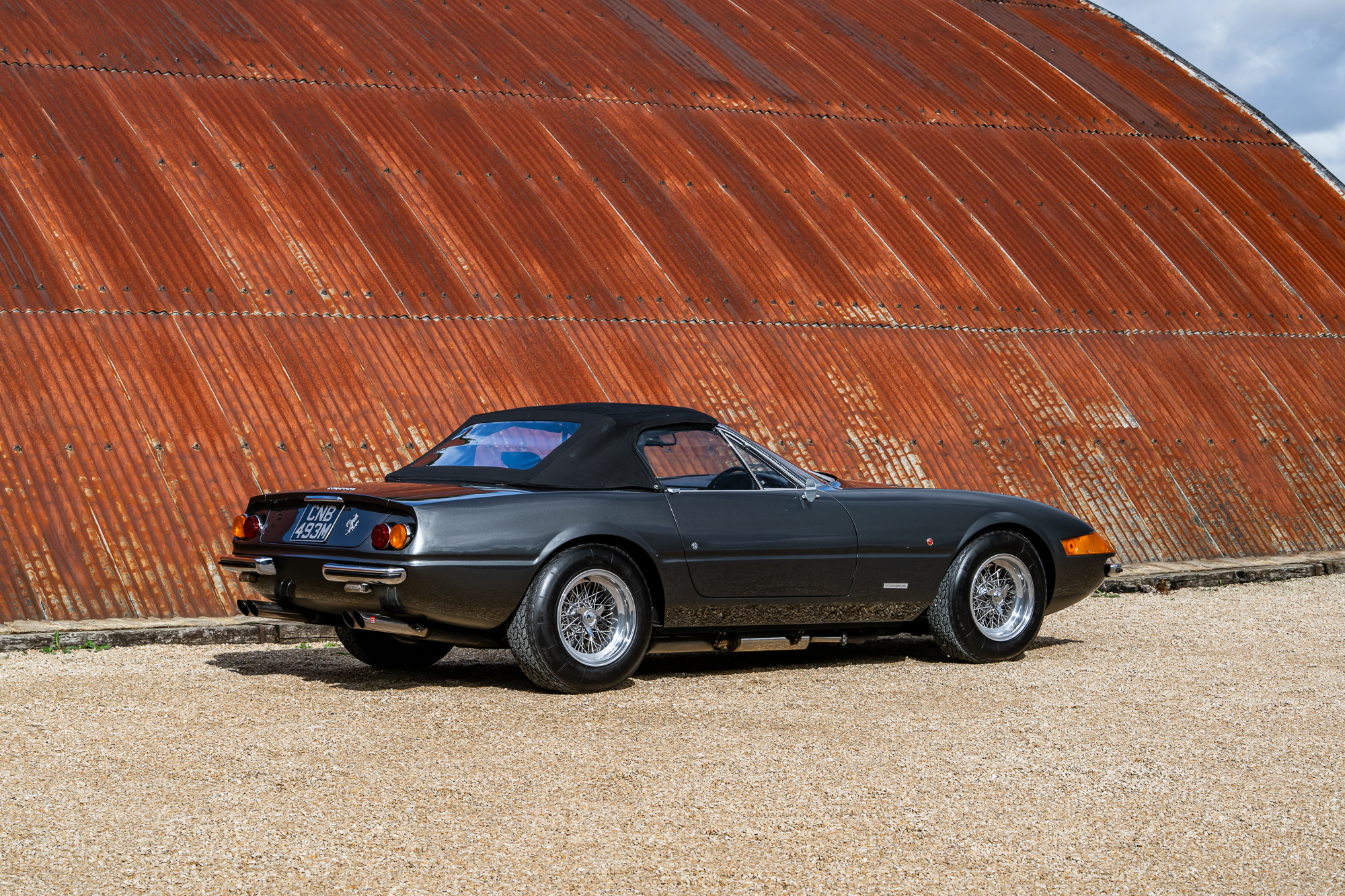 Ferrari 365 GTB-13