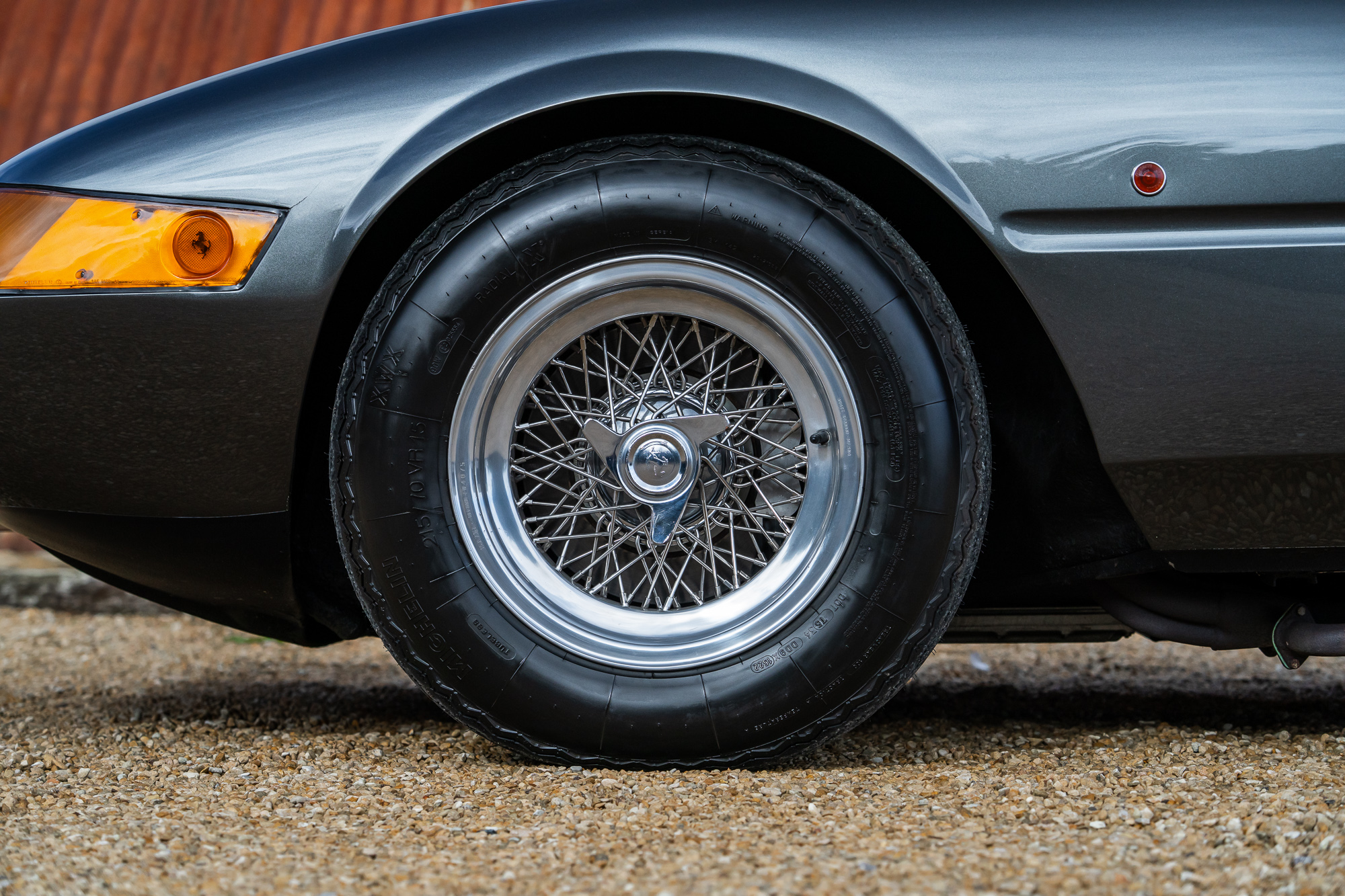 Ferrari 365 GTB_wheels-1