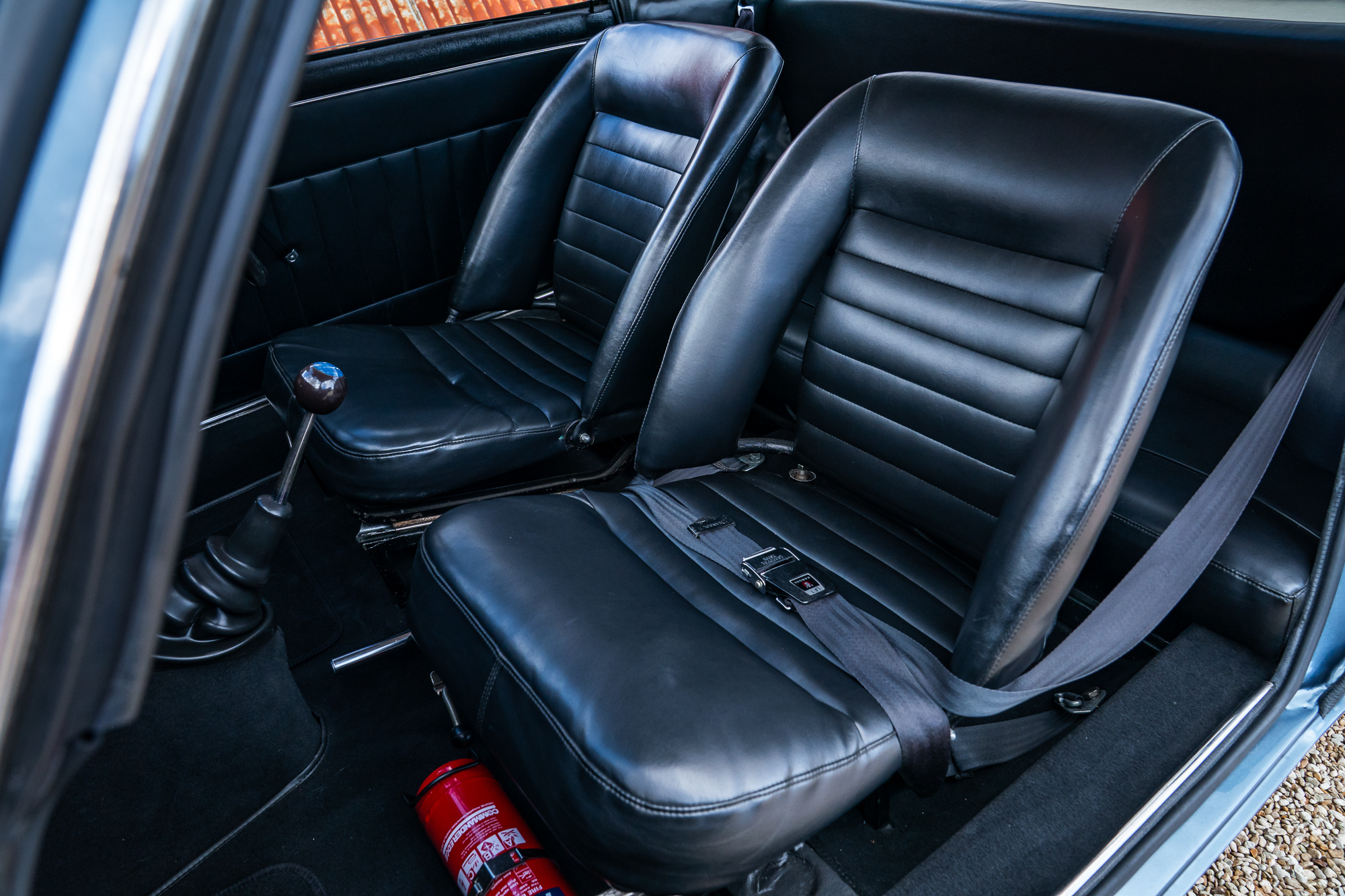 Lancia_Fulvia_interior-10