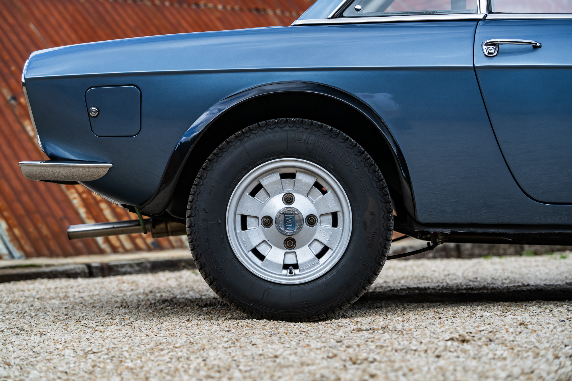 Lancia_Fulvia_wheels-4