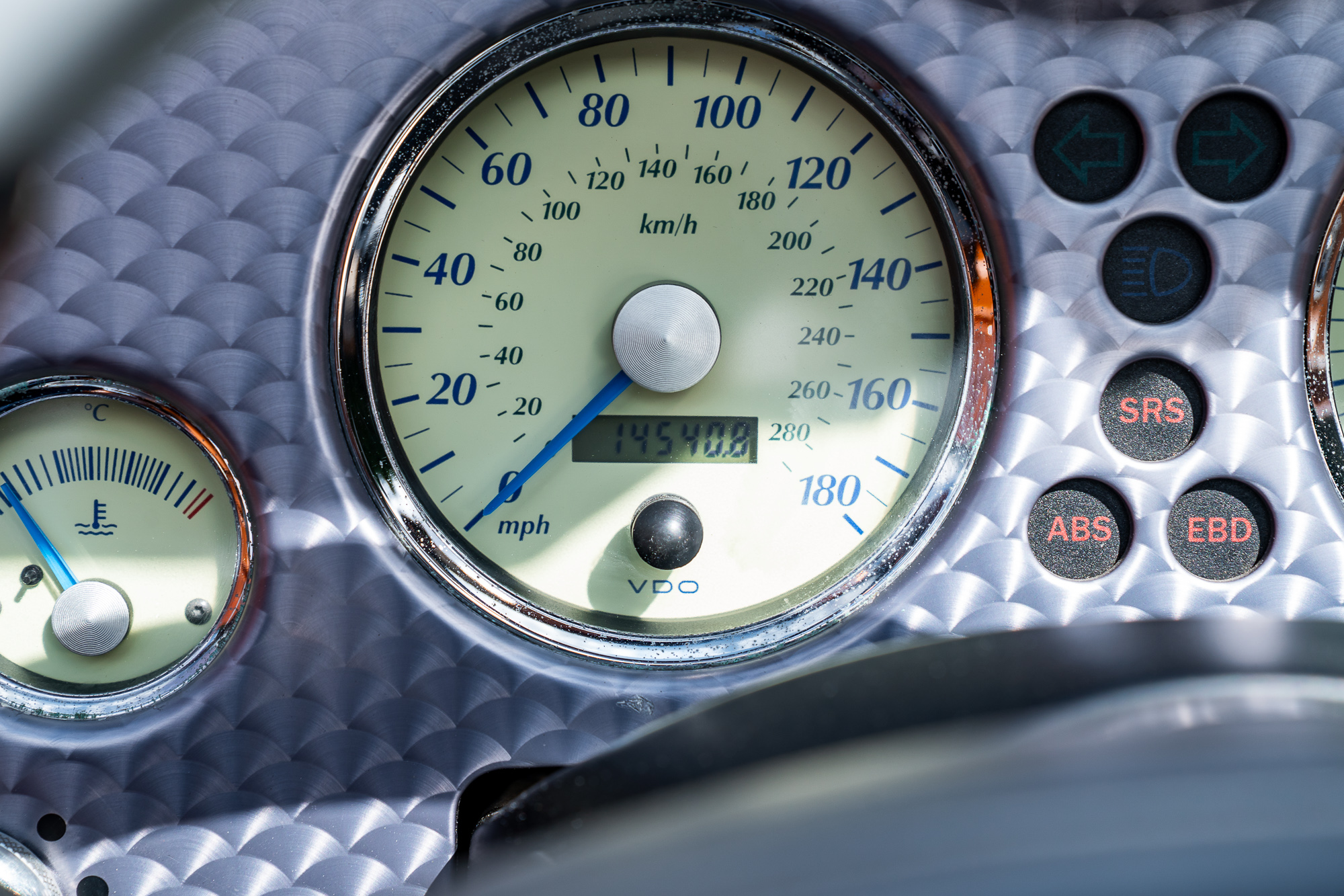 Morgan_Aero8_interior-15