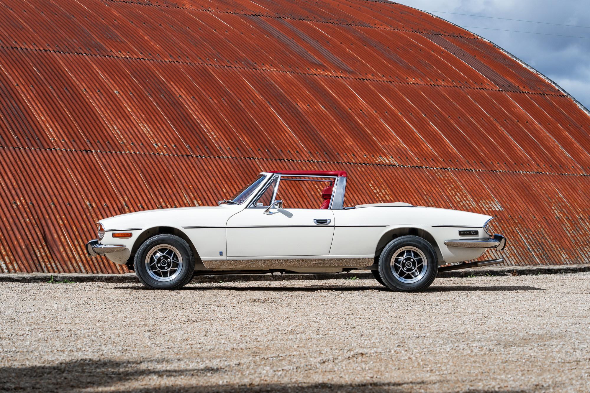 Triumph_Stag-11