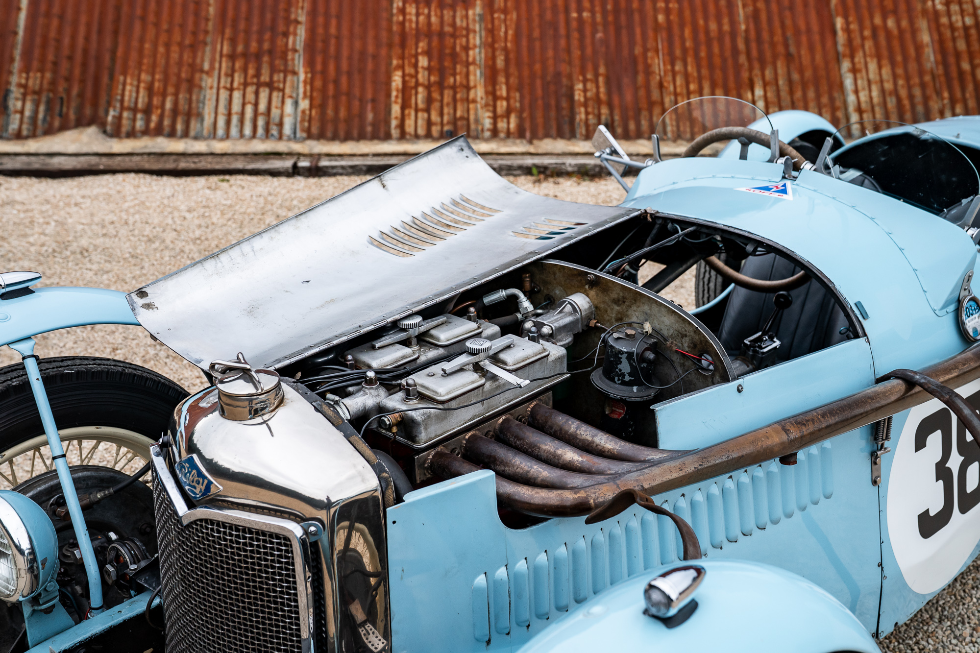 Riley Brooklands_engine-13