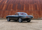 Jaguar_E-type-11