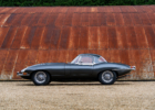 Jaguar_E-type-2