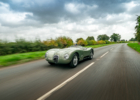 Jaguar_C-Type_driving-3